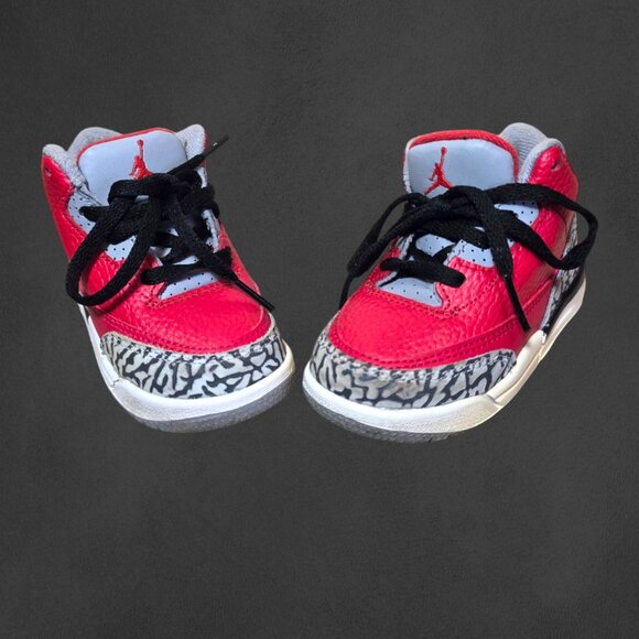Sneakerhead Air Jordan 3 Retro SE Unite Fire Red Toddler 6C Jumpman - Picture 8 of 12